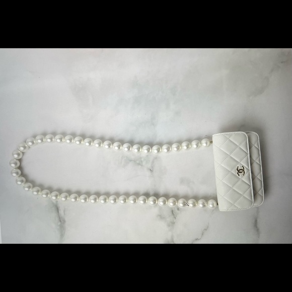 CHANEL WALLET ON CHAIN - Picture 5 of 13